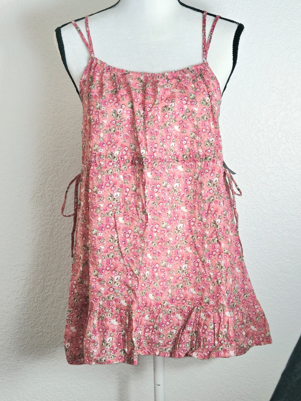 Mossimo Supply Co. Pink Floral Tie-Side Camisole
